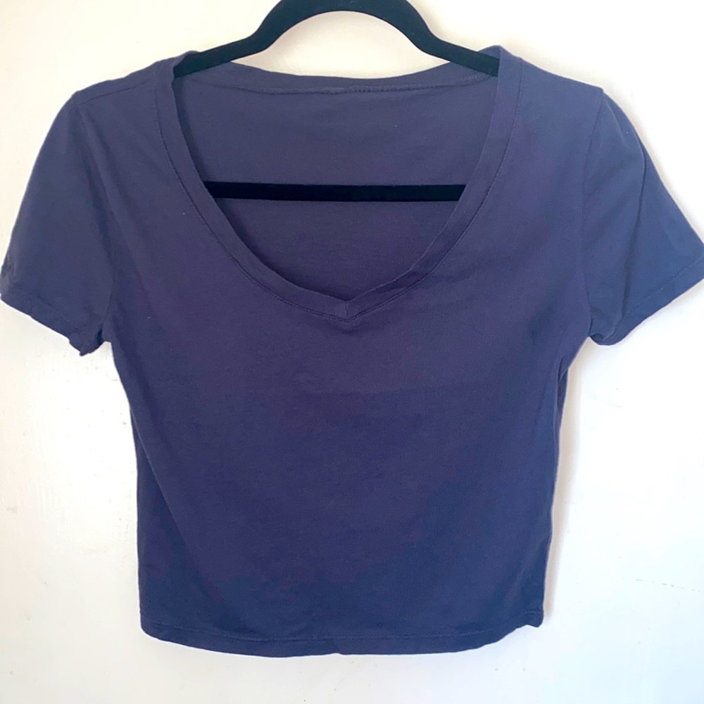 DARK GREY V-NECK CROP TOP - MED